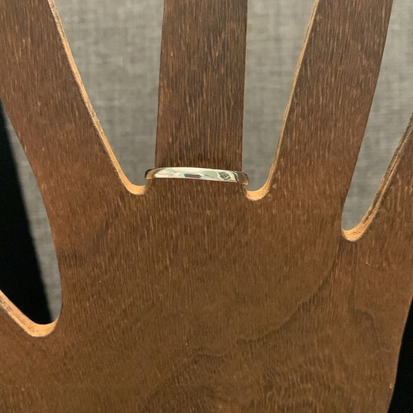 ♥️ Sale 3for$15! Silver Tone Ring Orange Rhinestone prong setting sz 8.5 - Picture 4 of 5